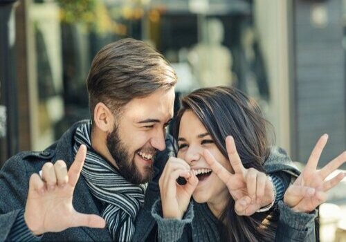 福州调查公司：夫妻间房产受赠方可不可以请求履行